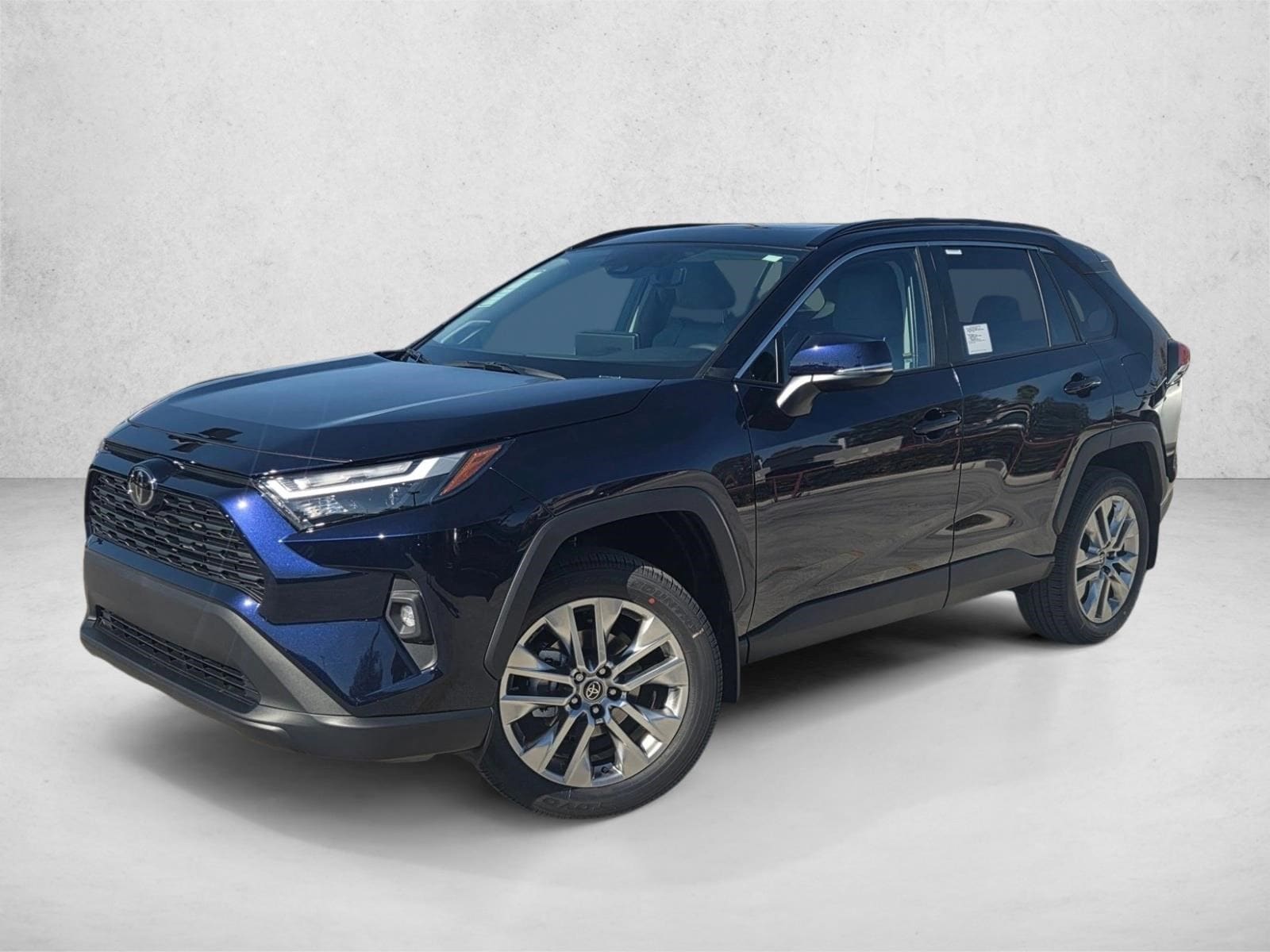 2025 Toyota RAV4 XLE Premium's photo