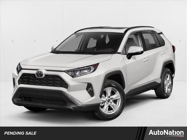 2019 Toyota RAV4 XLE FWD's photo
