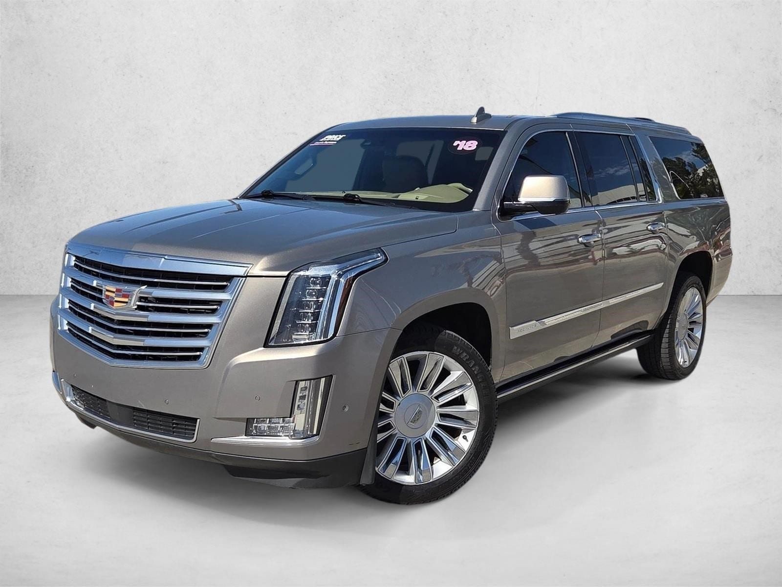 2018 Cadillac Escalade ESV AWD Platinum's photo