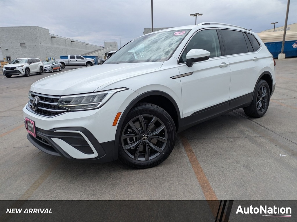Used 2022 Volkswagen Tiguan 2.0T SE SUV