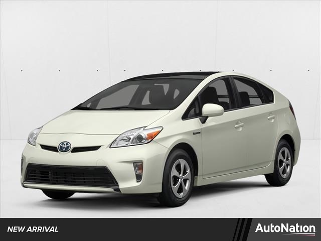 2013 Toyota Prius Two's photo