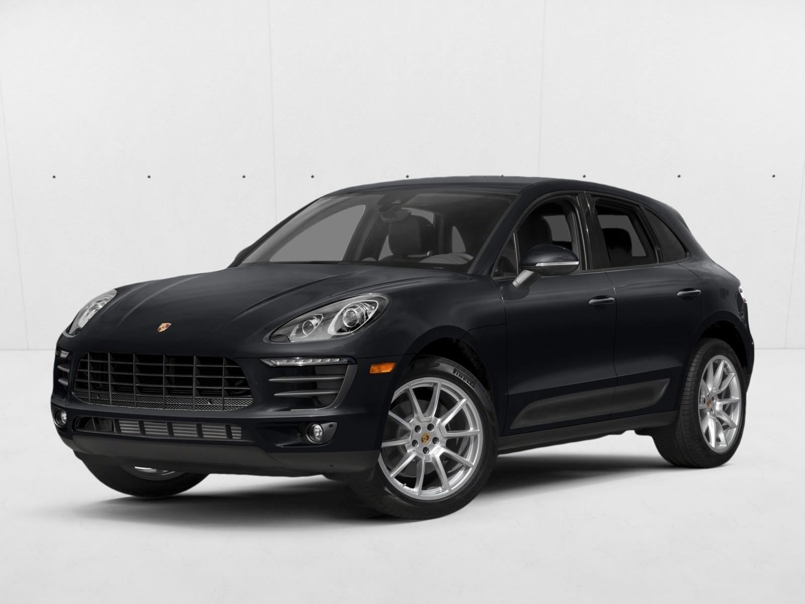 2018 Porsche Macan's photo