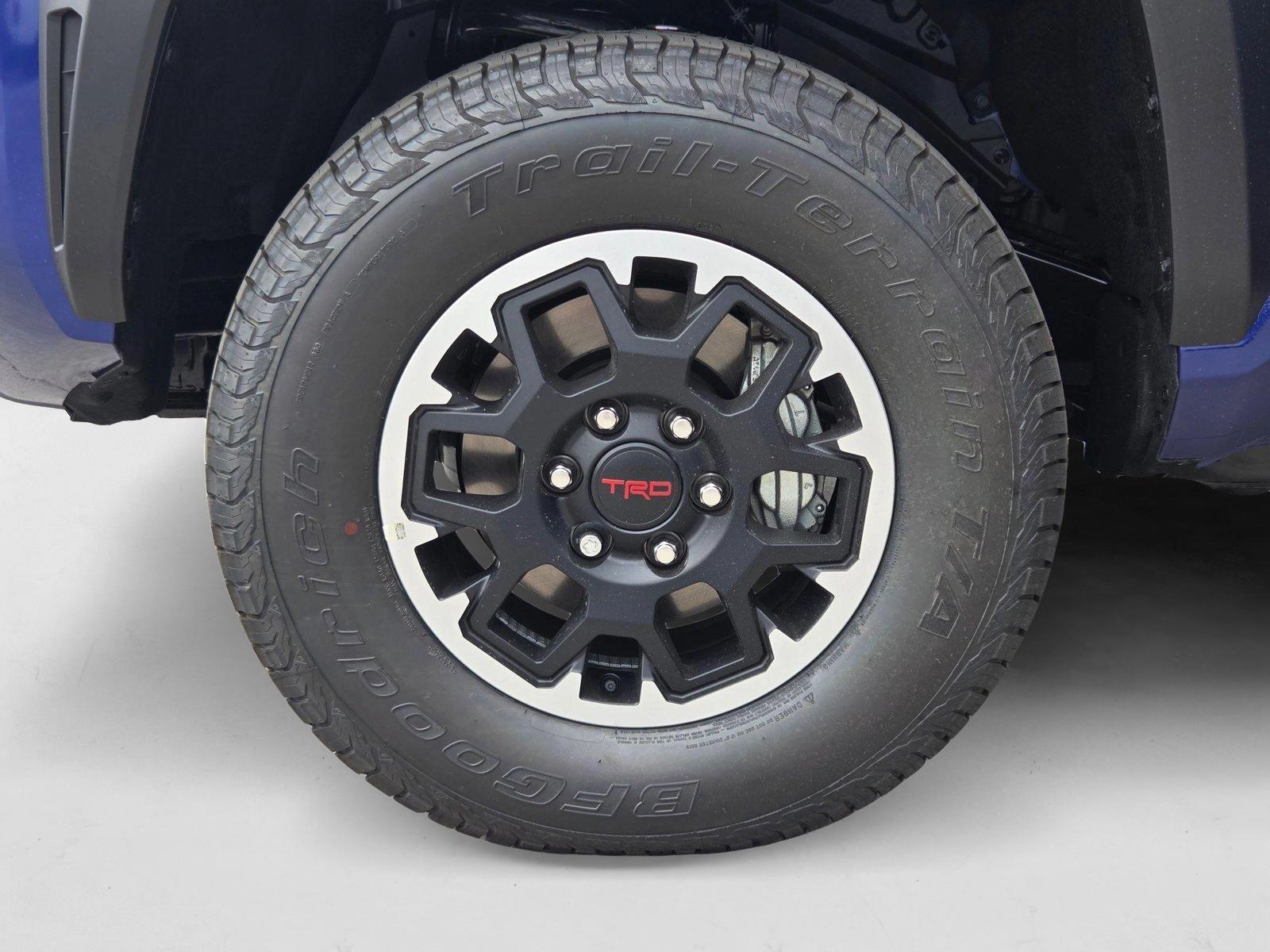 2025 Toyota Tacoma TRD Off Road - Photo 10