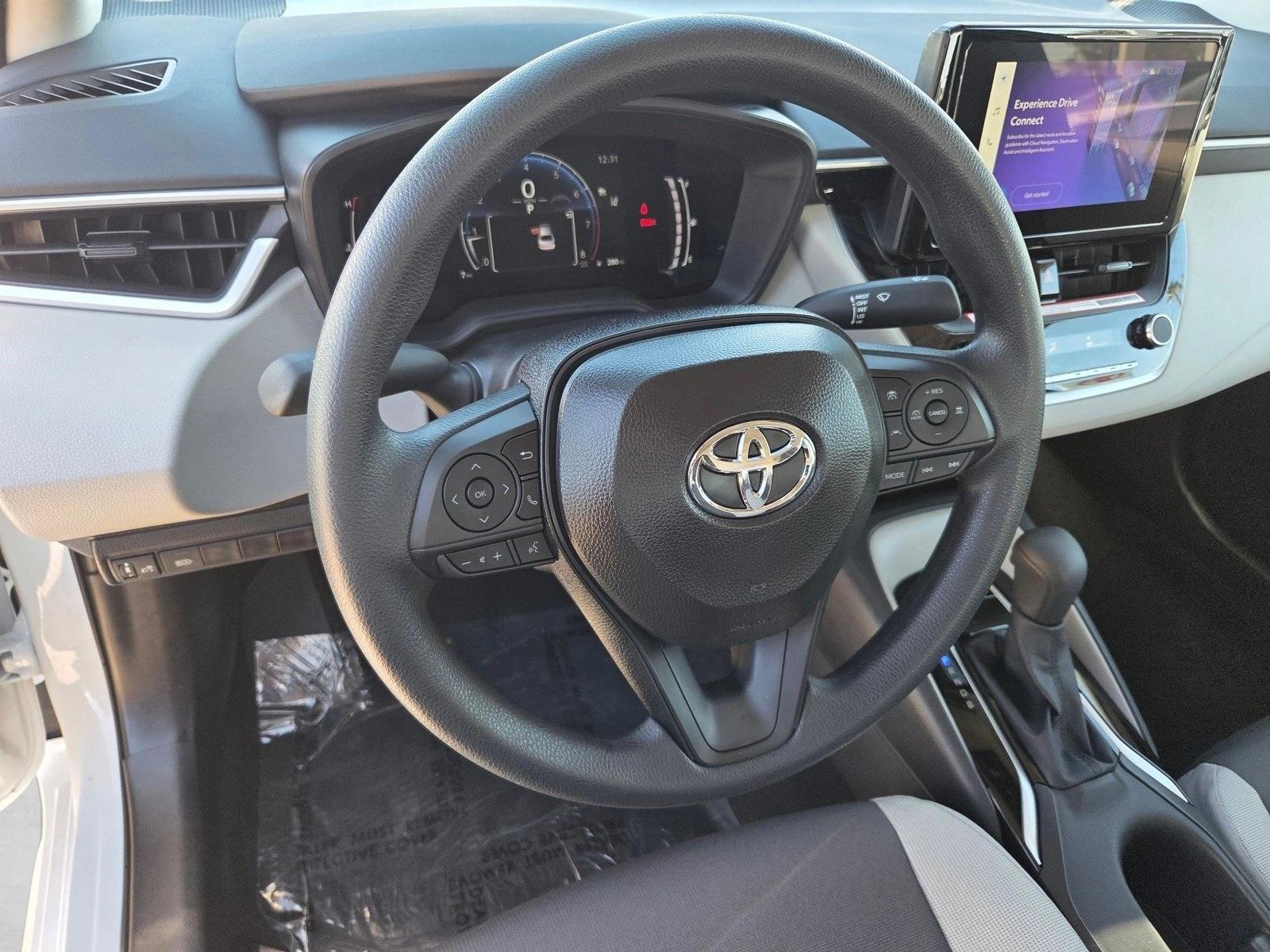 2026 Toyota Corolla LE photo 3