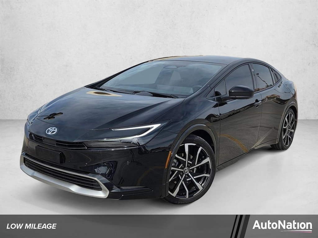 Certified 2026 Toyota Prius Plug-In Hybrid XSE Premium Hatchback