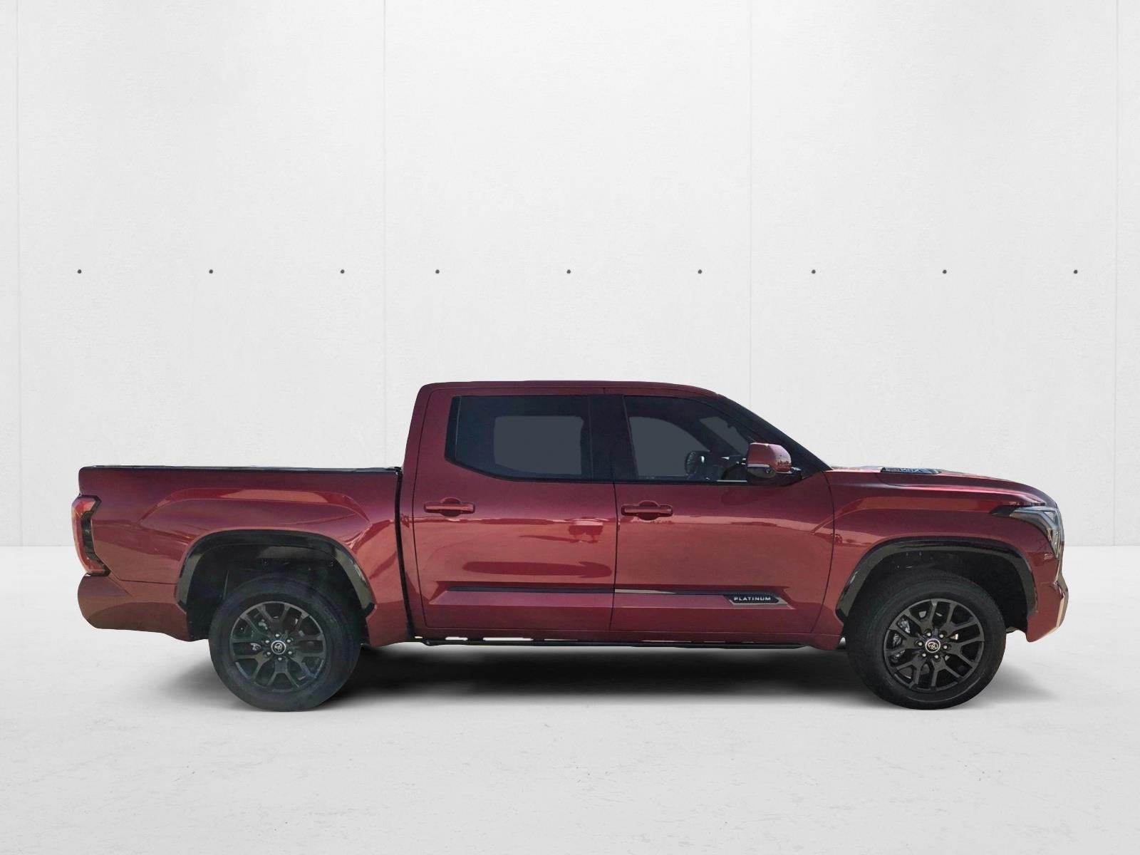 2023 Toyota Tundra Platinum CrewMax photo 4