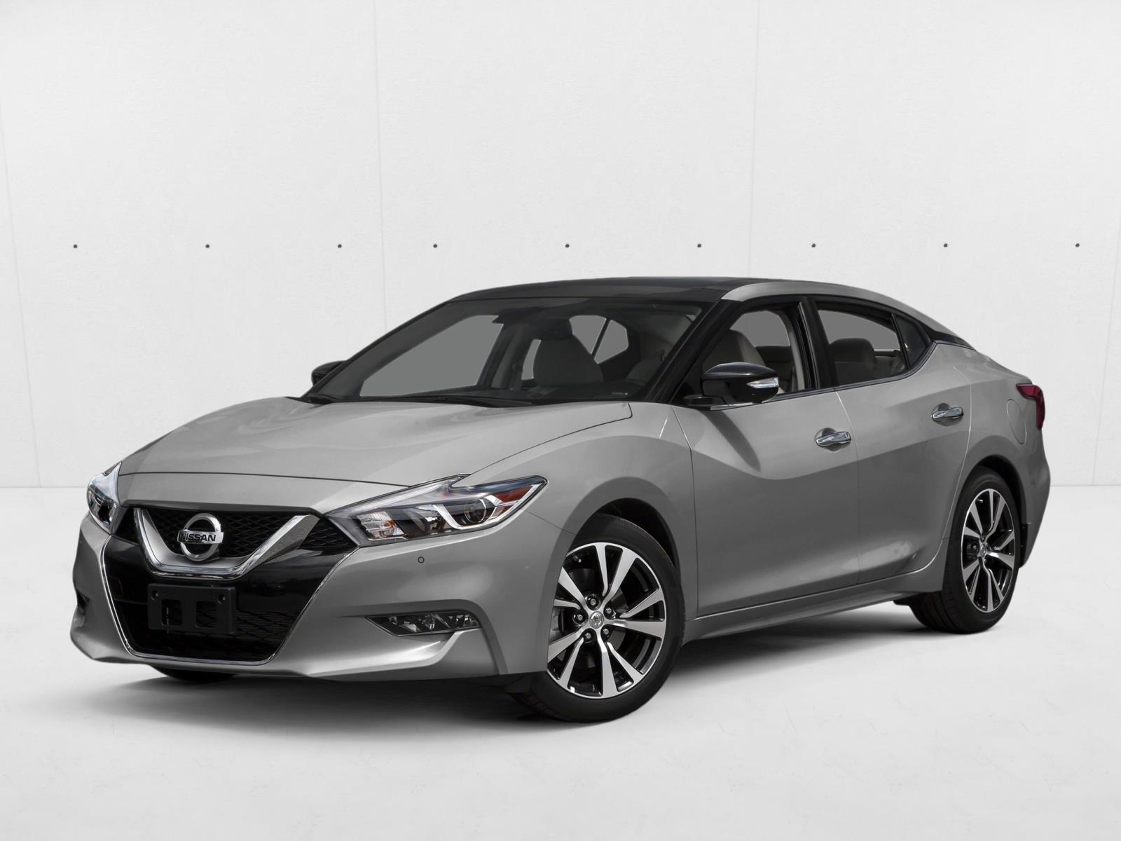 2016 Nissan Maxima SL's photo