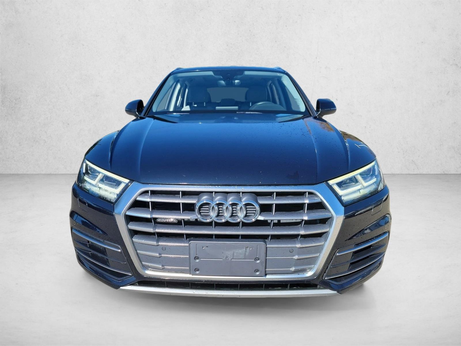 2018 Audi Q5 2.0T Premium photo 2