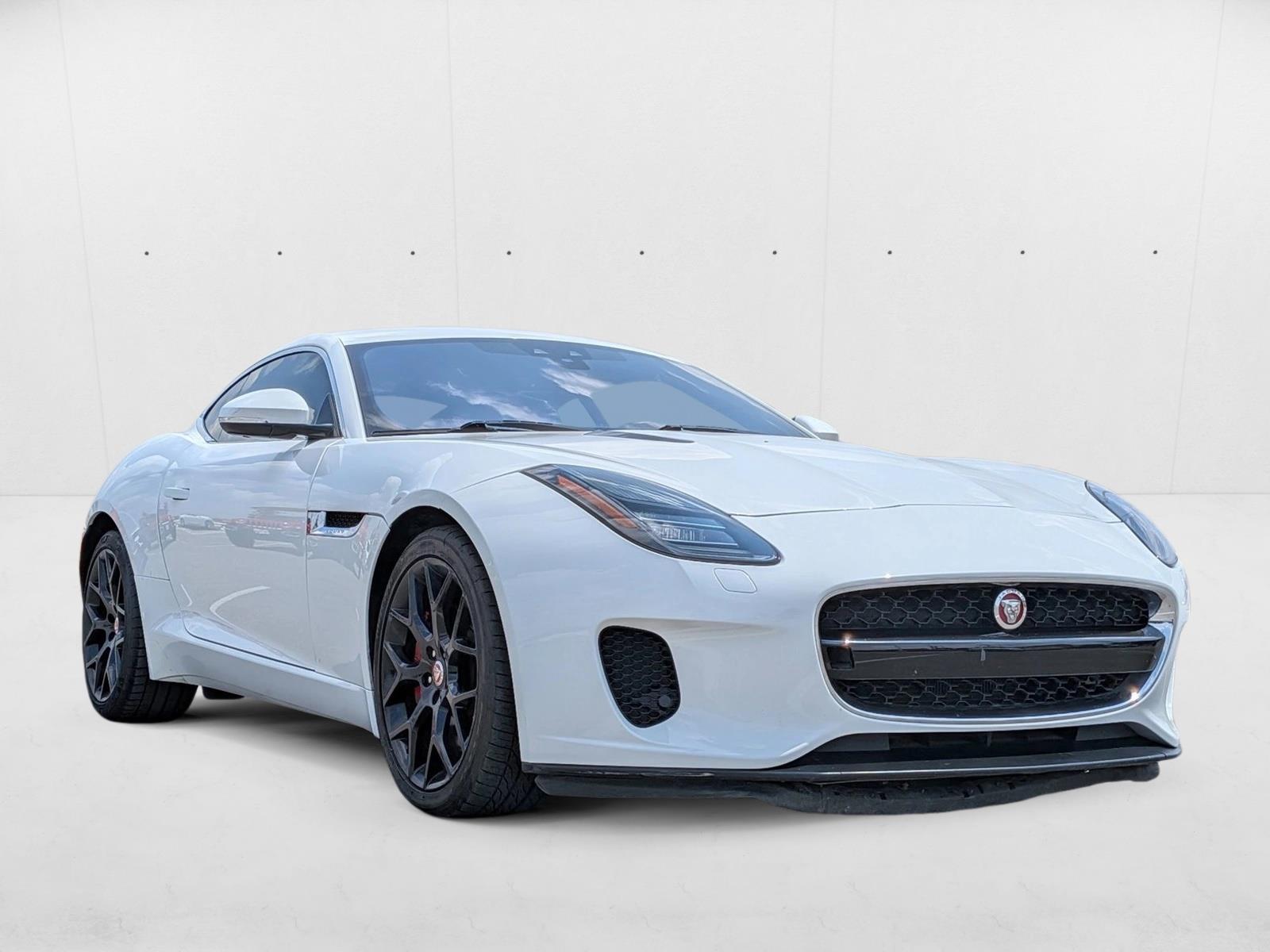 2018 Jaguar F-TYPE photo 3