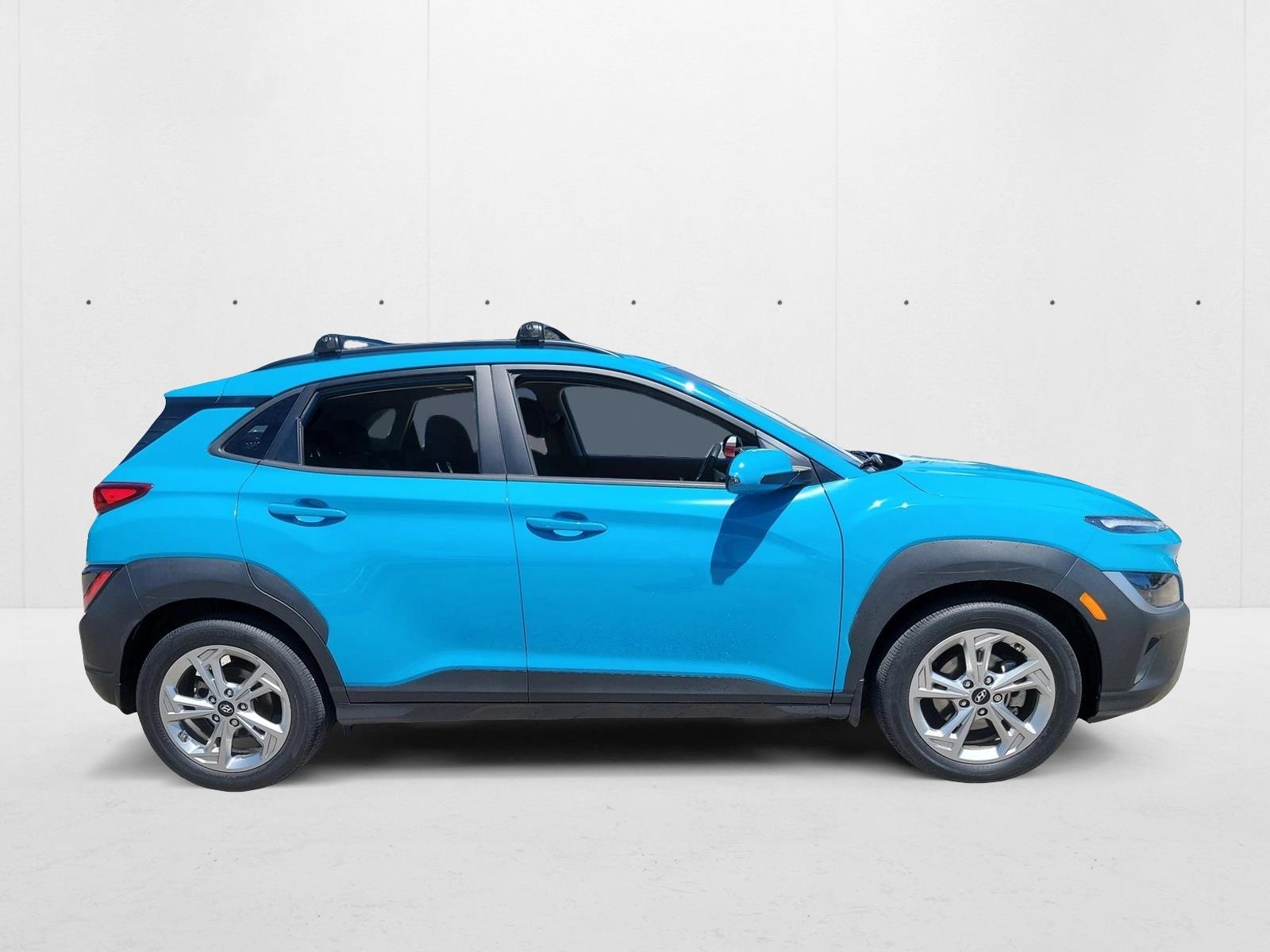 2023 Hyundai Kona SEL photo 4