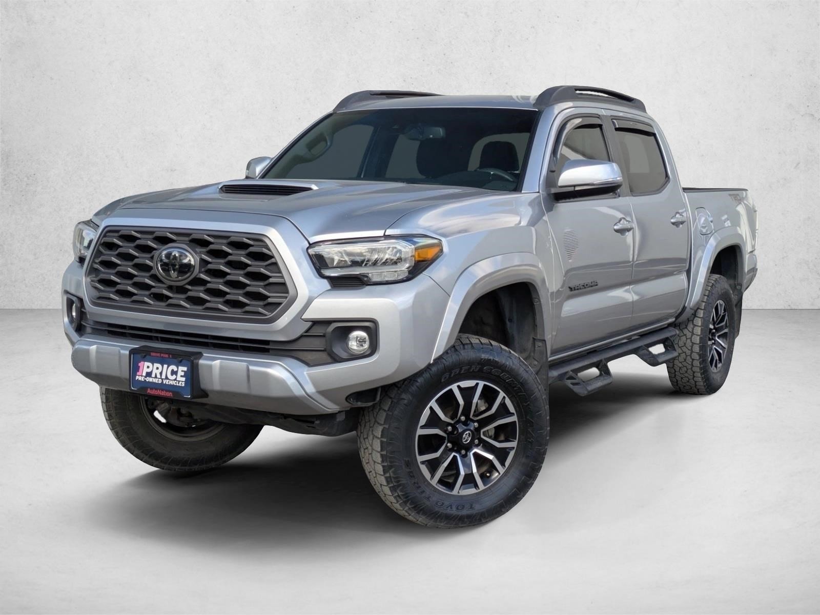 2022 Toyota Tacoma TRD Sport's photo