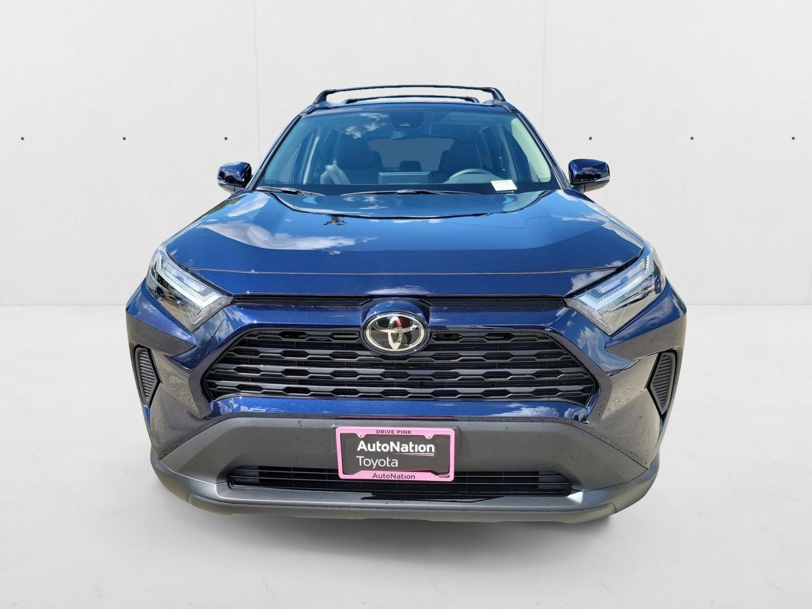 2025 Toyota RAV4 XLE photo 2