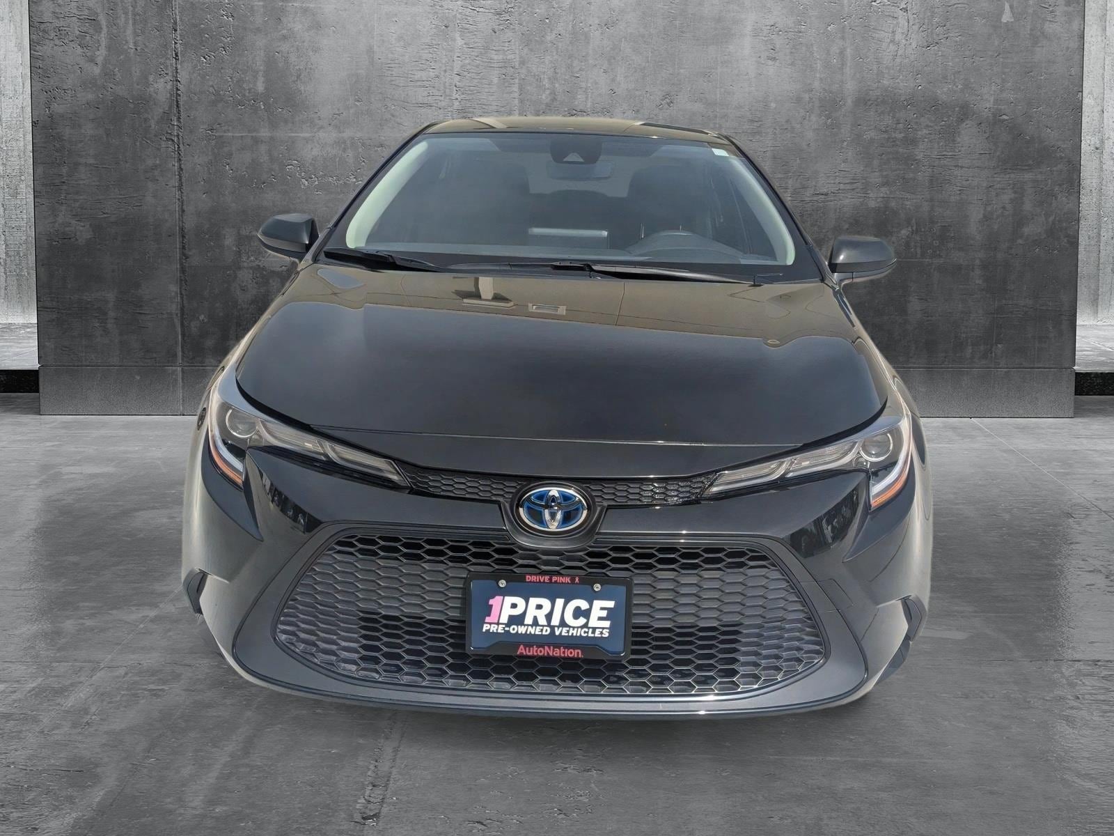 Used 2022 Toyota Corolla LE with VIN JTDEAMDE2NJ062131 for sale in Austin, TX