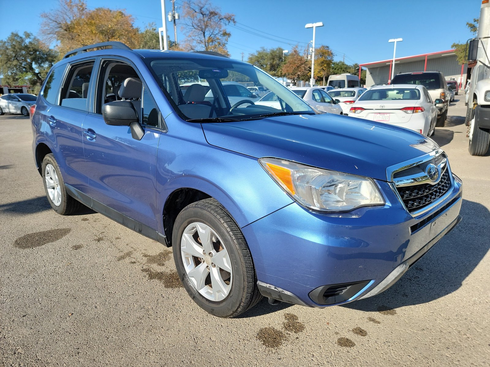 2016 Subaru Forester 2.5i photo 2