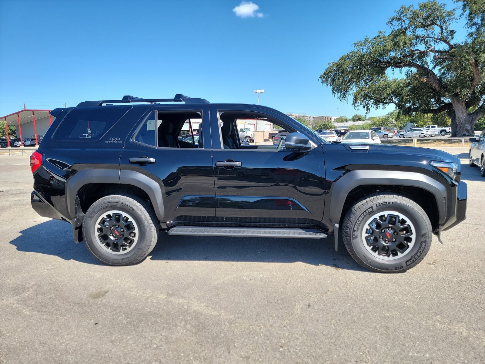 2025 Toyota 4Runner TRD Off-Road photo 4