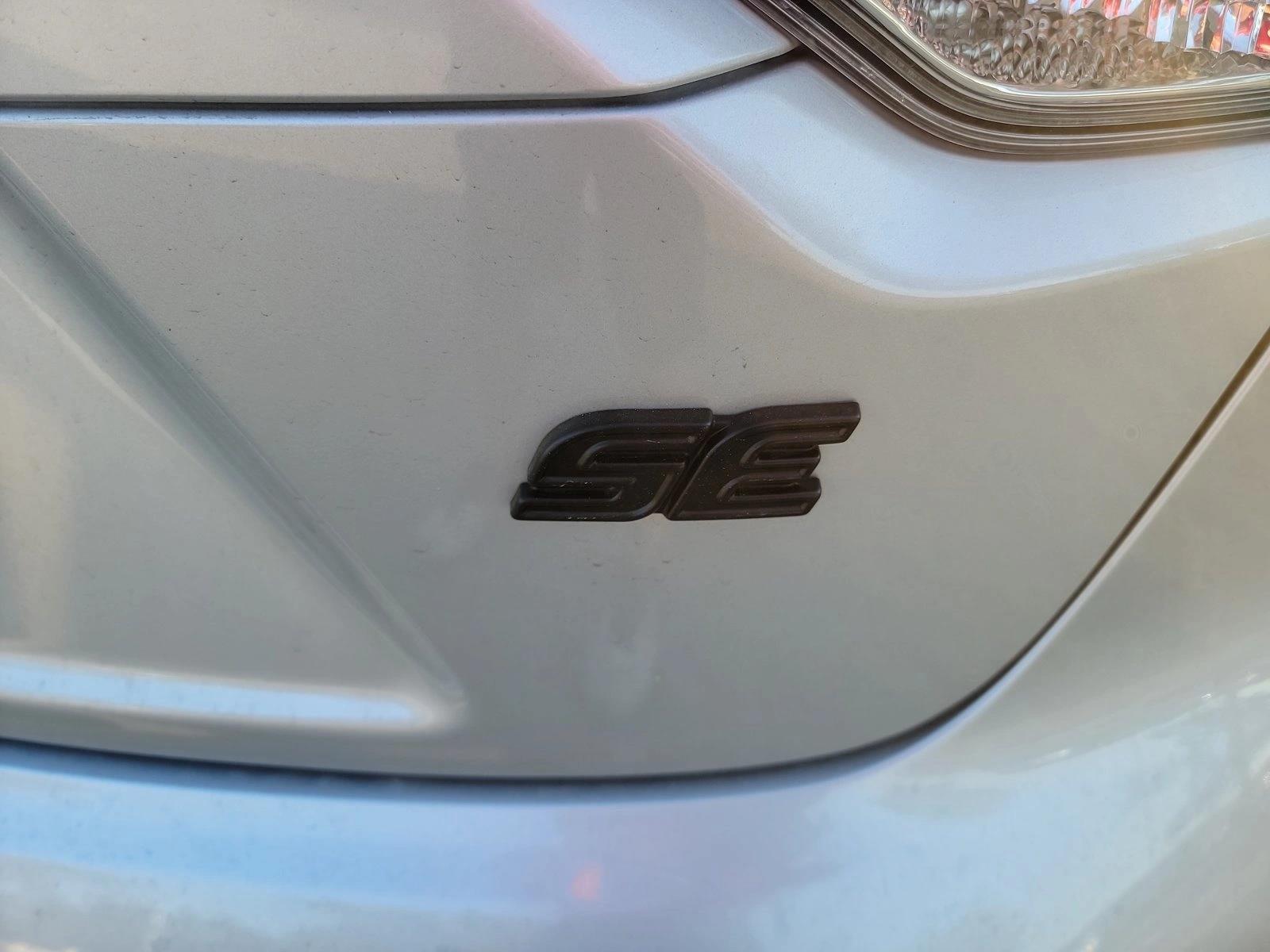 2026 Toyota Corolla SE - Photo 5