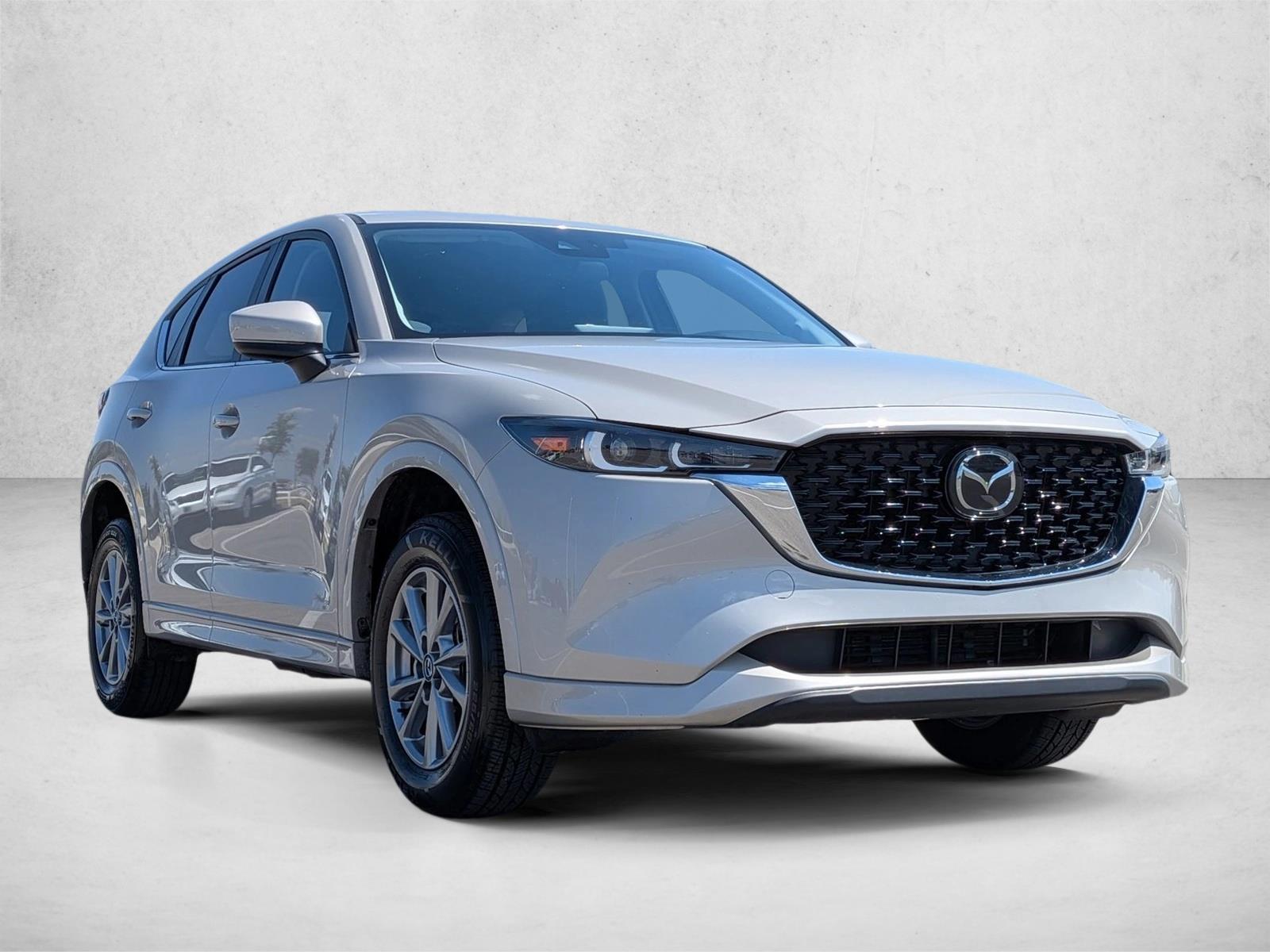 2024 Mazda CX-5 2.5 Select photo 3