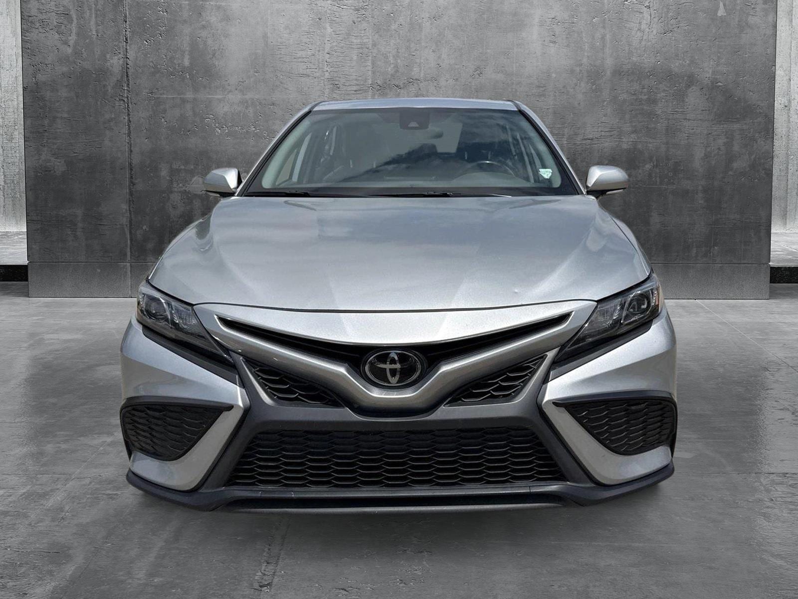Used 2023 Toyota Camry SE with VIN 4T1G11AK5PU733757 for sale in Austin, TX