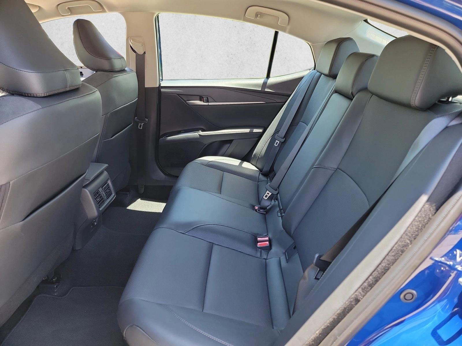 2026 Toyota Camry XLE - Photo 14
