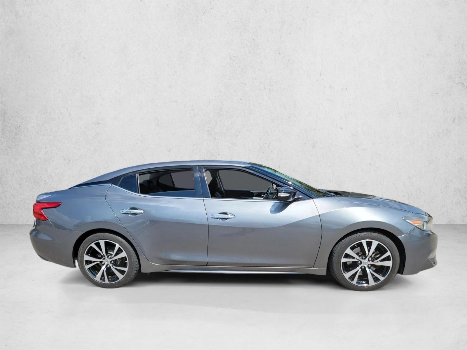 2018 Nissan Maxima SL photo 4