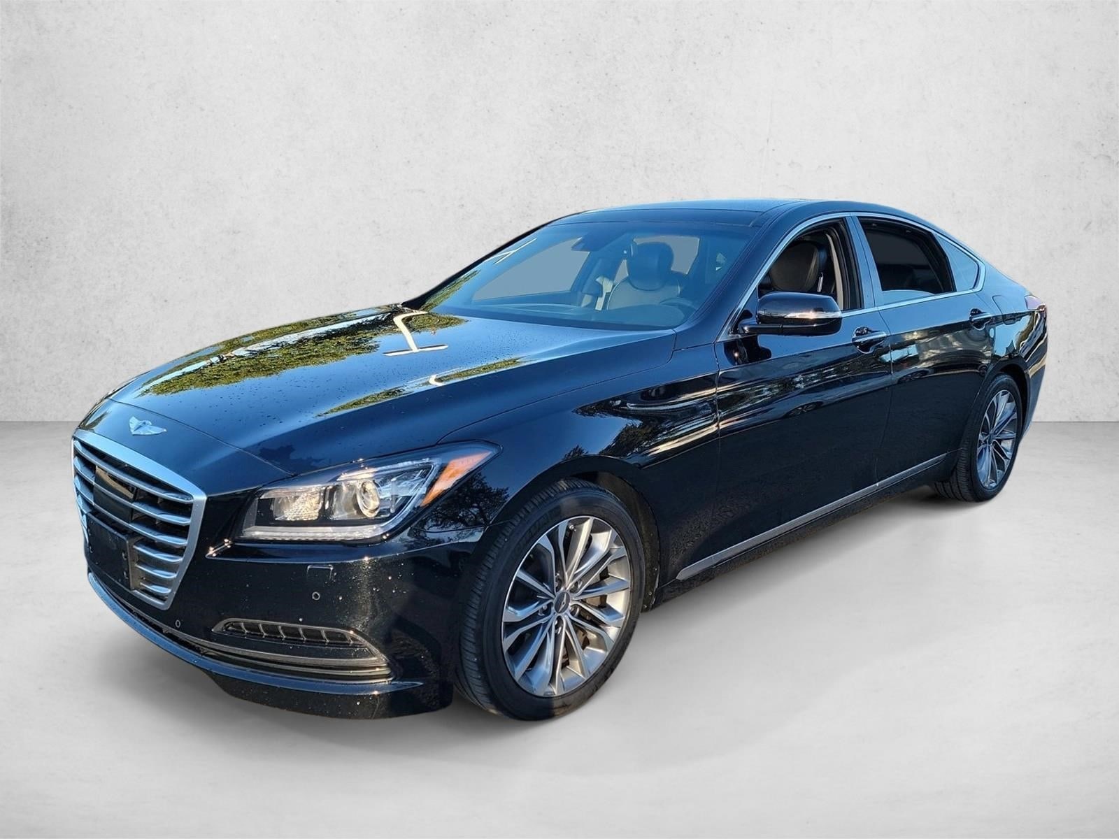 2015 Hyundai Genesis Base's photo