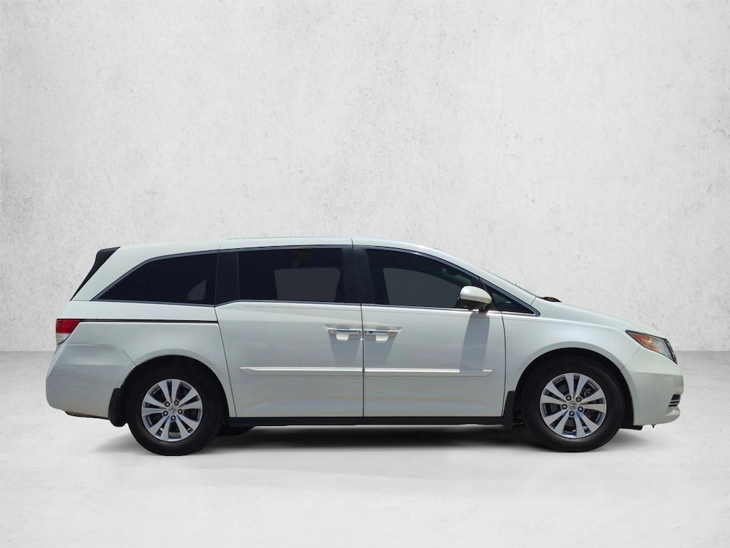 Used 2016 Honda Odyssey EX-L w/Navigation Van Passenger Van