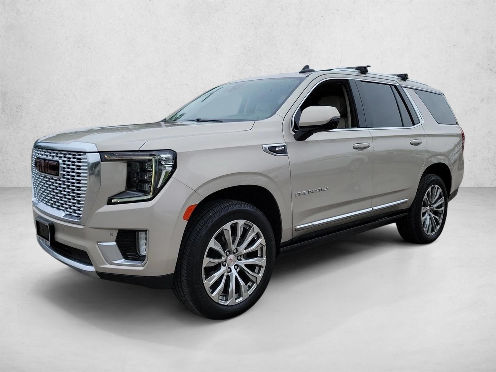 2021 GMC Yukon 4WD Denali's photo