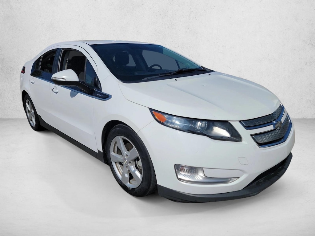 Used 2014 Chevrolet Volt Base Hatchback