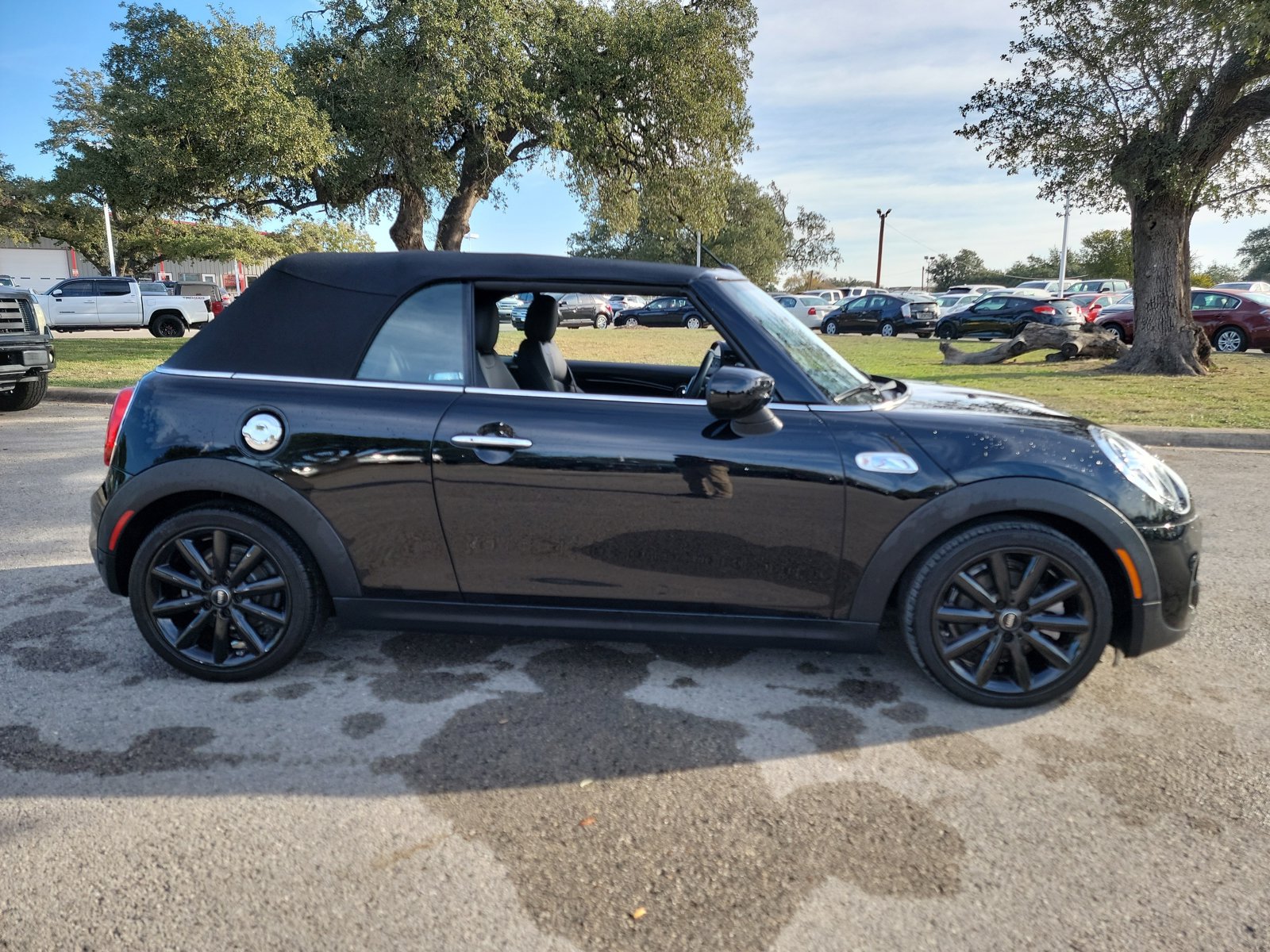 2020 Mini Cooper Convertible S photo 4