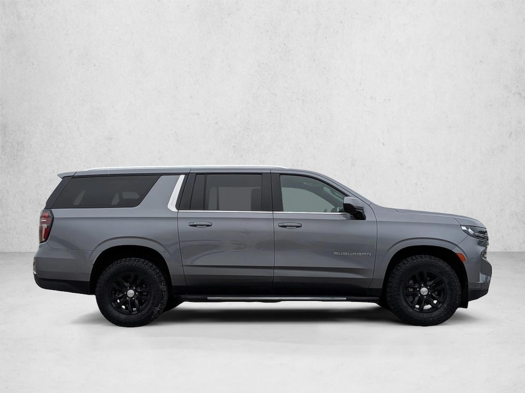 Used 2022 Chevrolet Suburban LT SUV