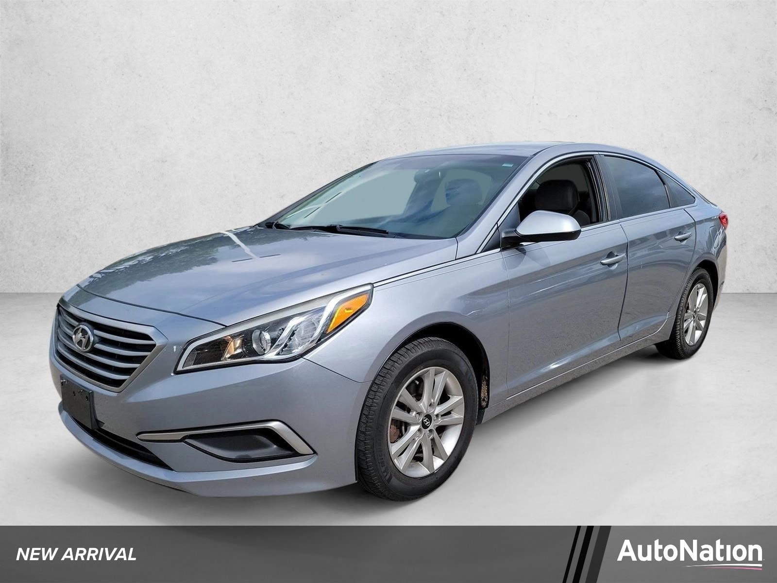2017 Hyundai Sonata SE's photo