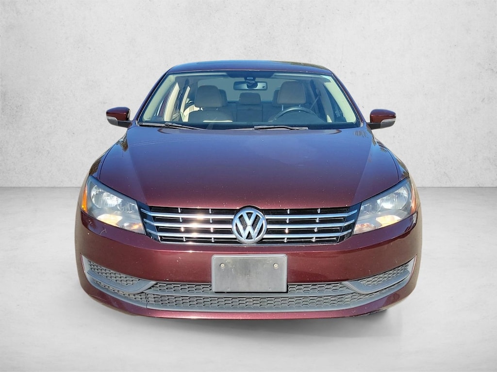 Used 2013 Volkswagen Passat 2.5L SEL Sedan