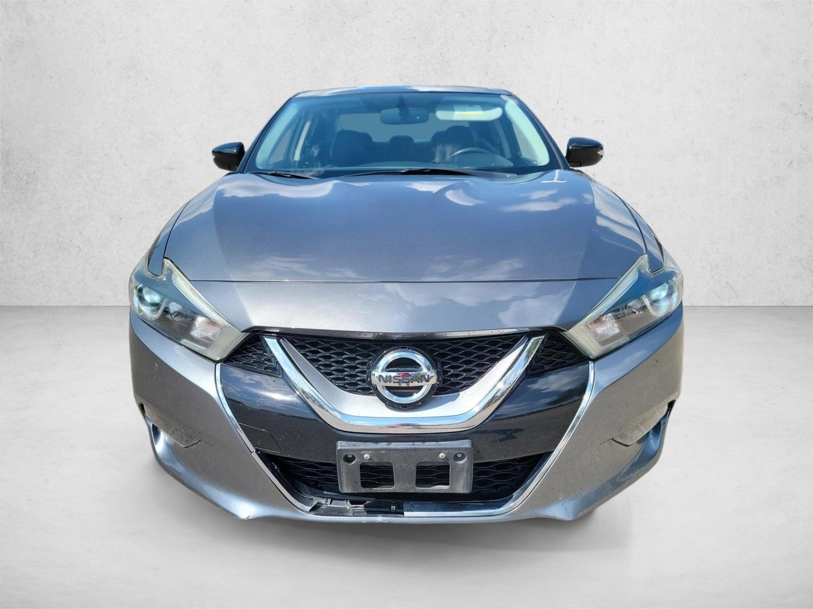 2018 Nissan Maxima SL photo 2