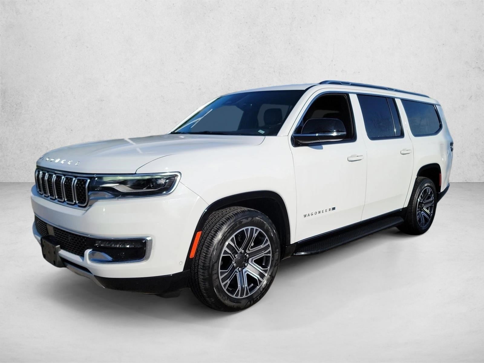 2024 Jeep Wagoneer L's photo