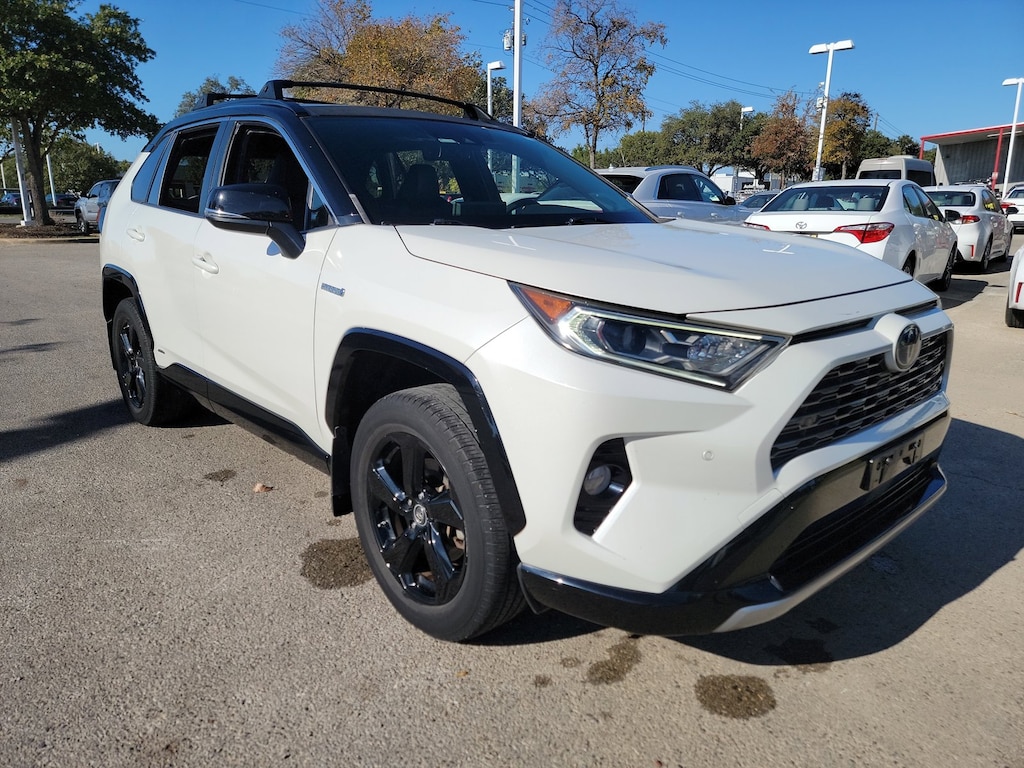 Used 2019 Toyota RAV4 Hybrid XSE SUV