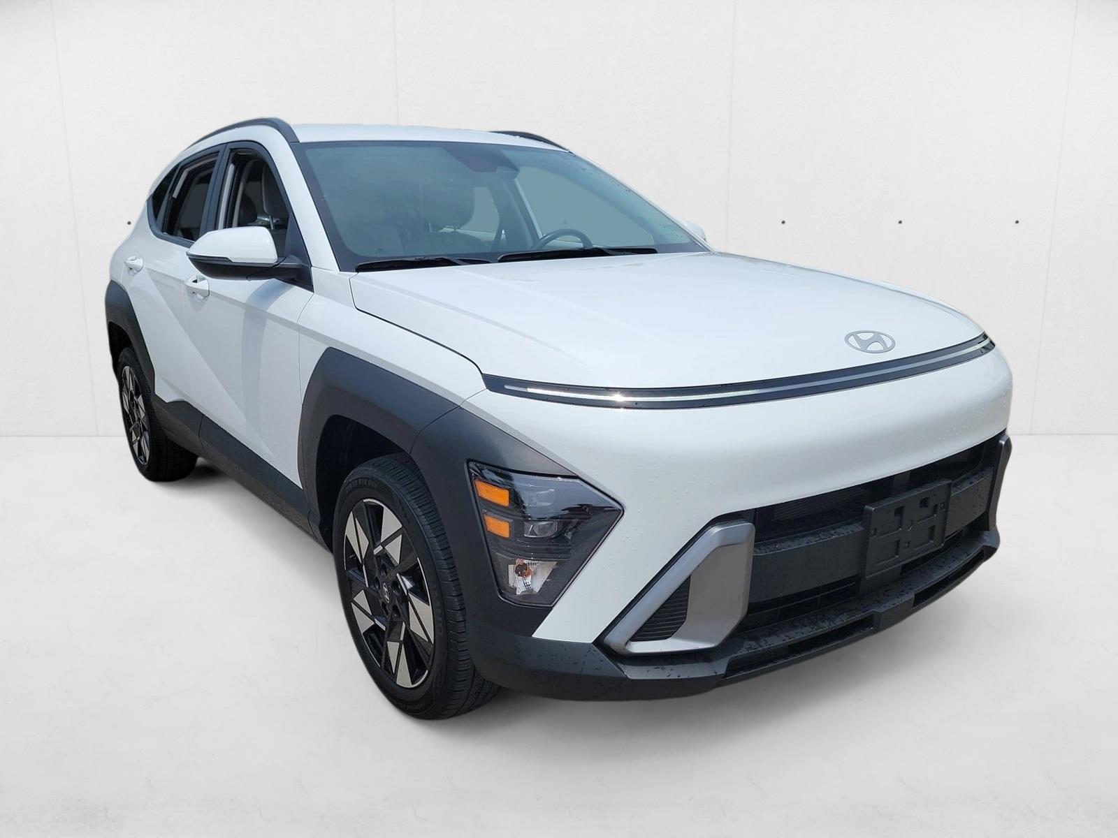 2024 Hyundai Kona SEL photo 3