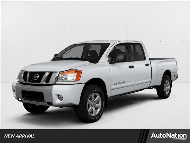 2015 Nissan Titan SV 4X2 Crew Cab SWB's photo