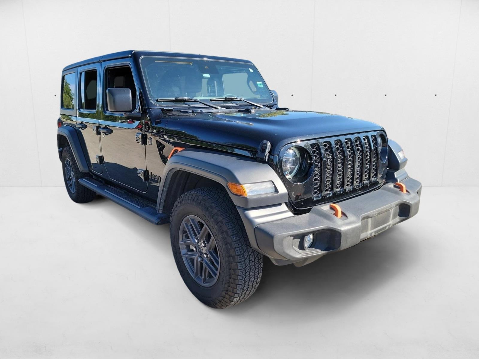 2024 Jeep Wrangler Sport photo 3