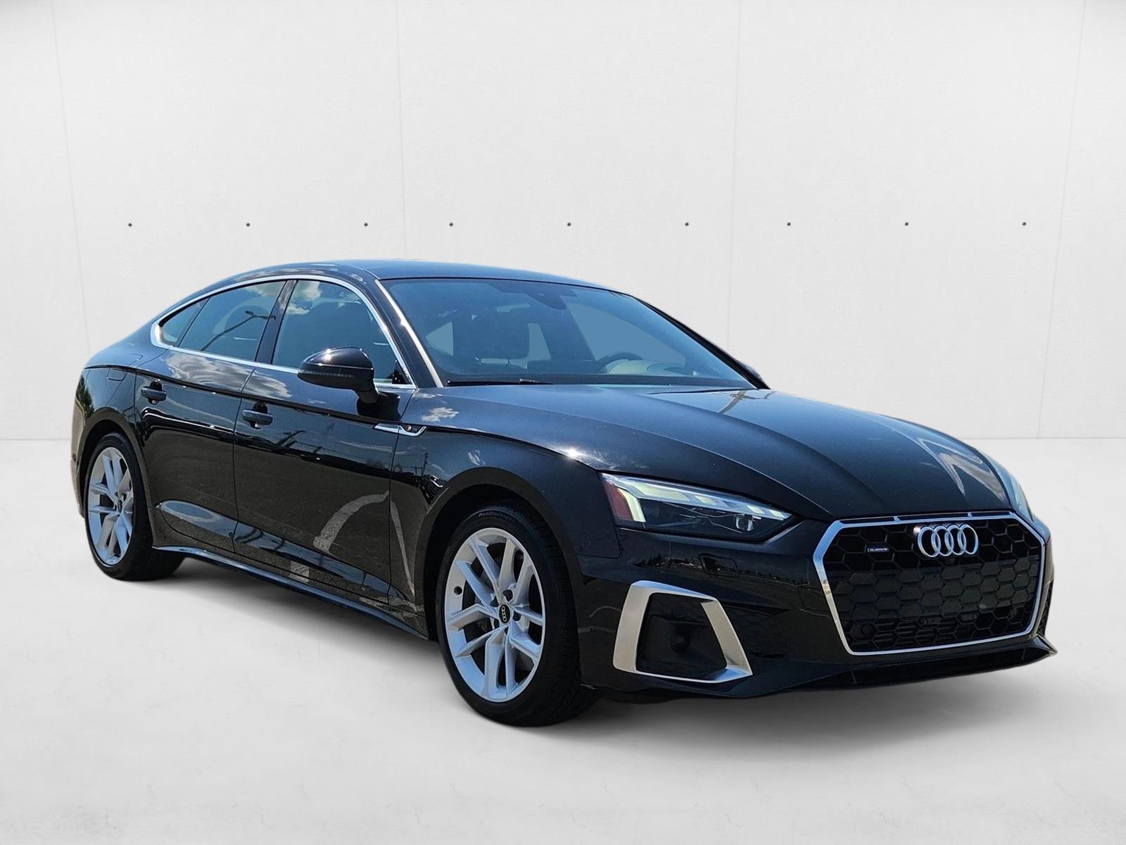 2023 Audi A5 S line Prestige 45 TFSI Quattro photo 3