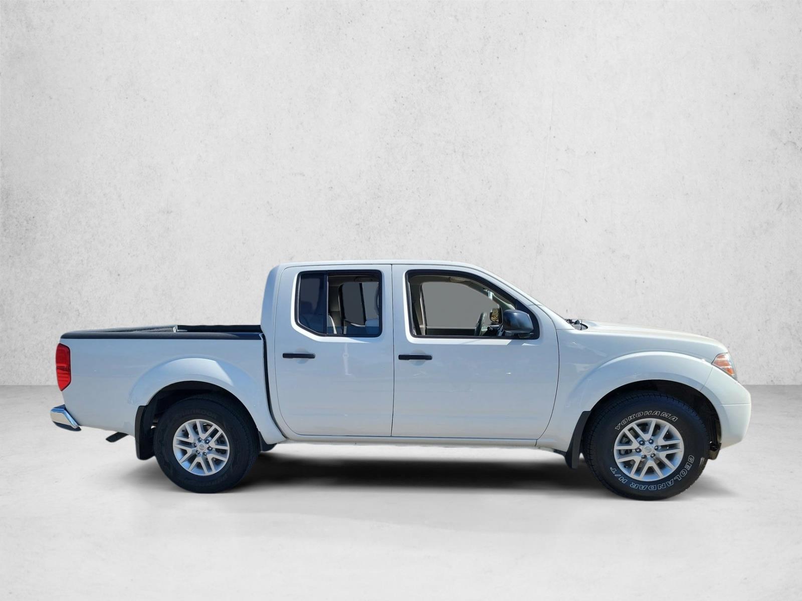 2021 Nissan Frontier SV photo 4