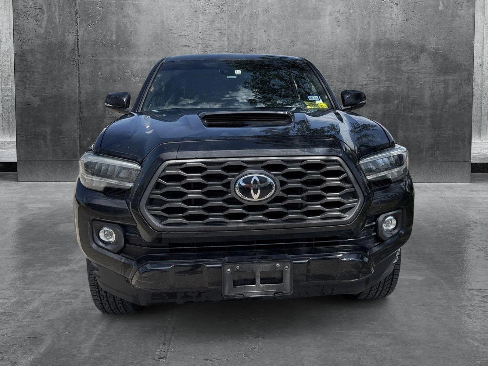 Used 2021 Toyota Tacoma TRD Sport with VIN 5TFAZ5CN4MX112554 for sale in Austin, TX