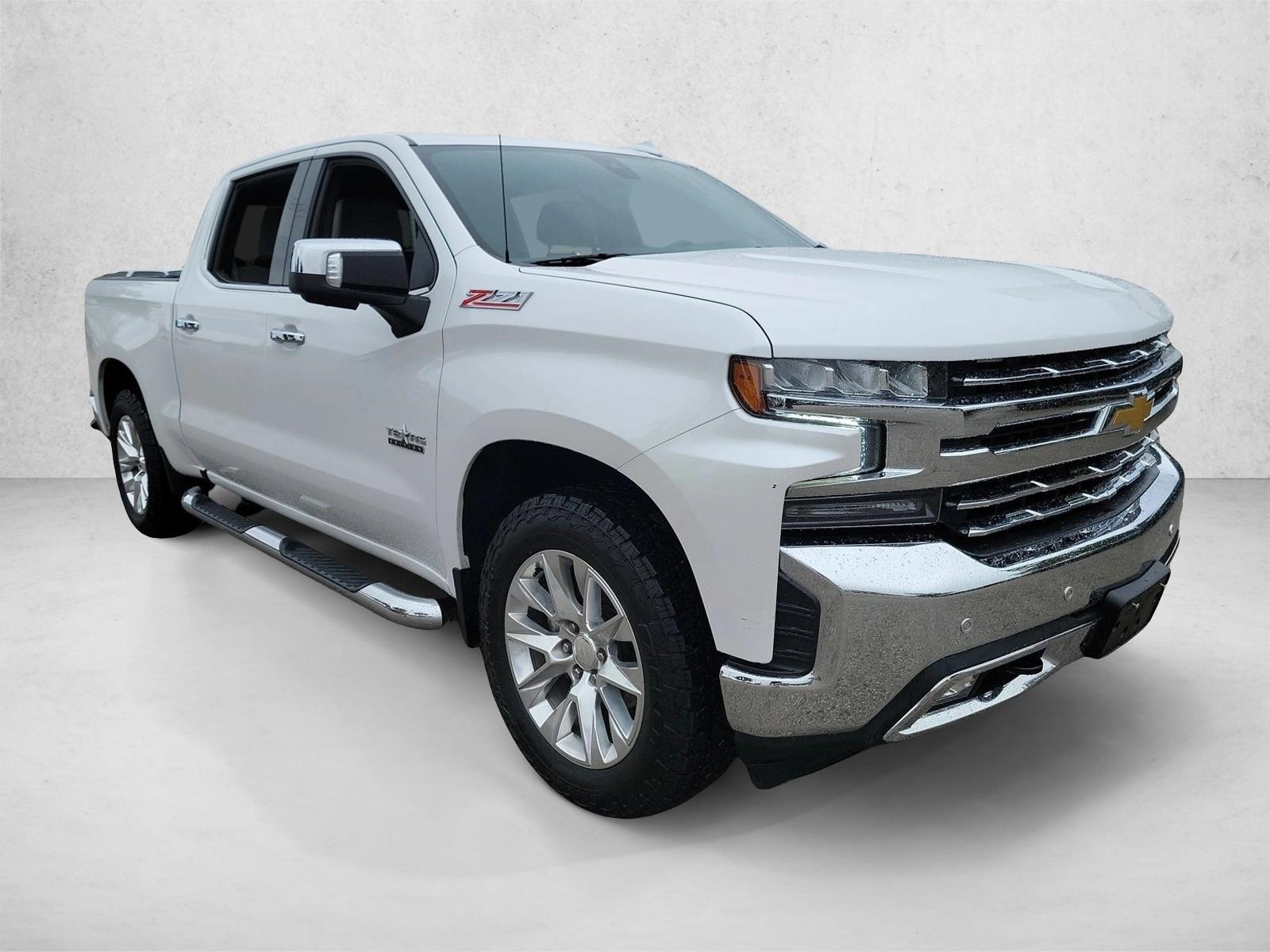 2022 Chevrolet Silverado 1500 LTZ photo 3