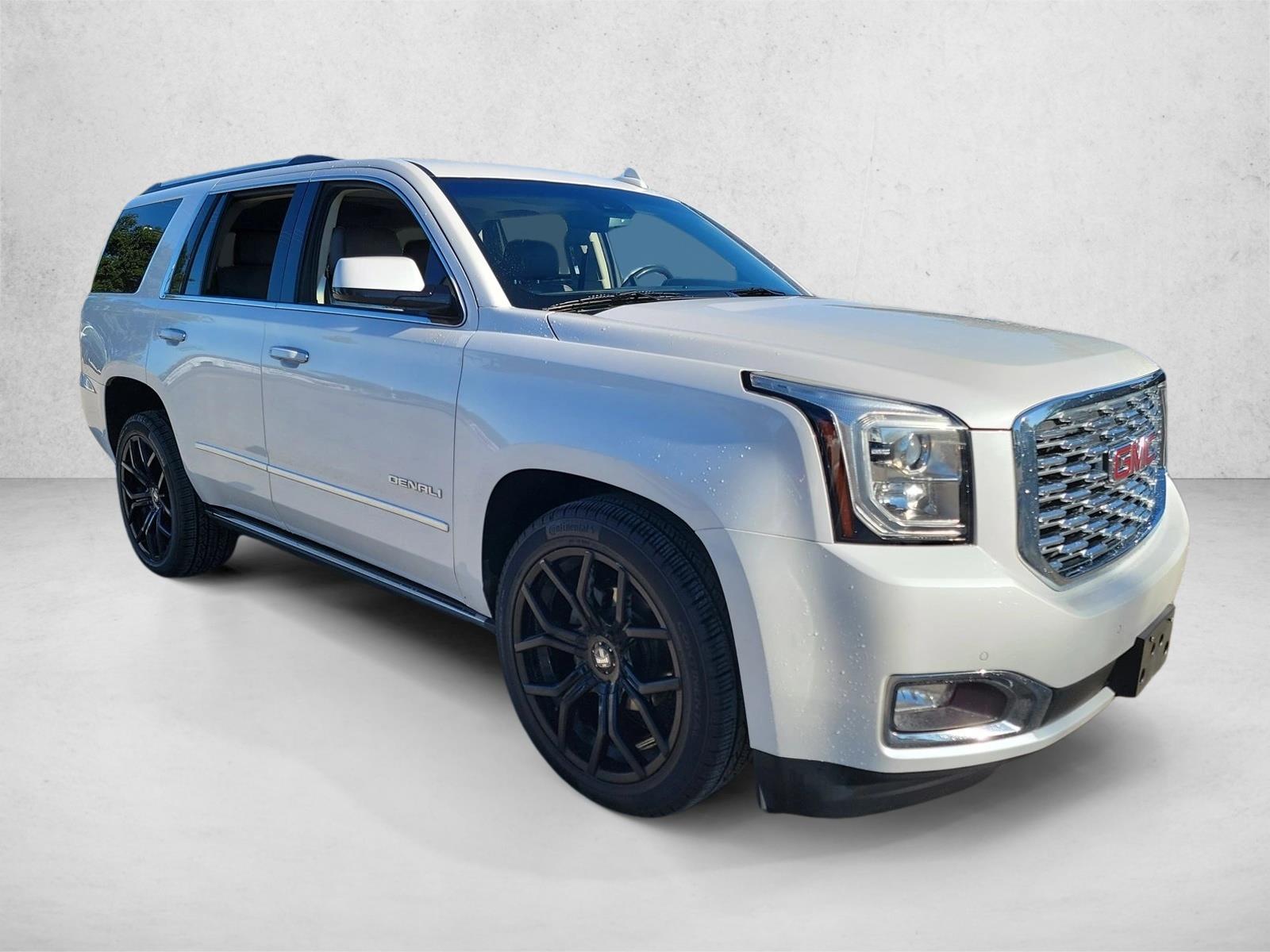 2018 Gmc Yukon Denali photo 3