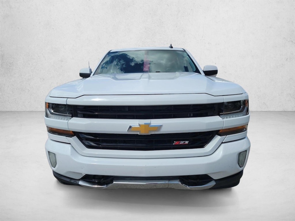 Used 2018 Chevrolet Silverado 1500 LT w/2LT Truck Crew Cab