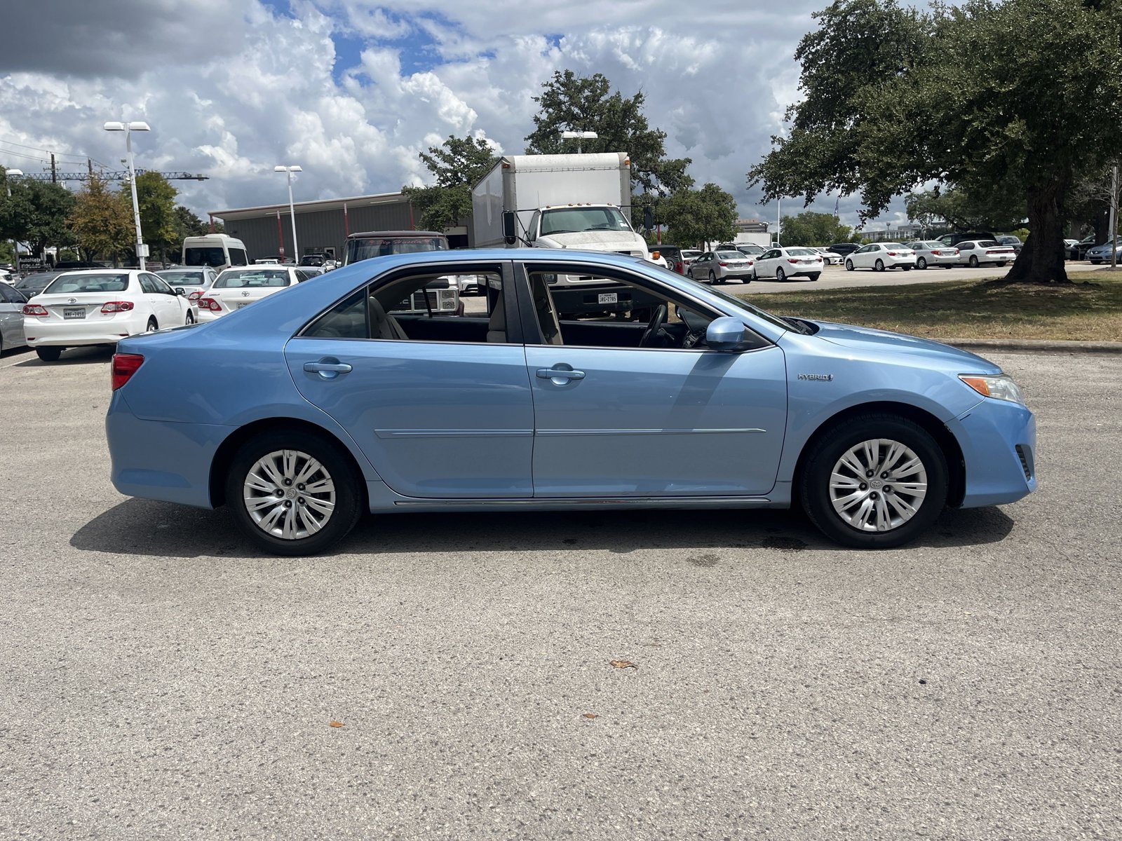 Used 2012 Toyota Camry LE Hybrid with VIN 4T1BD1FK3CU030307 for sale in Austin, TX