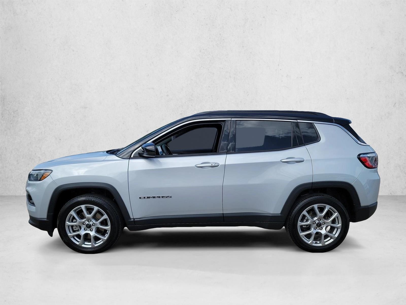 2025 Jeep Compass Limited - Photo 8
