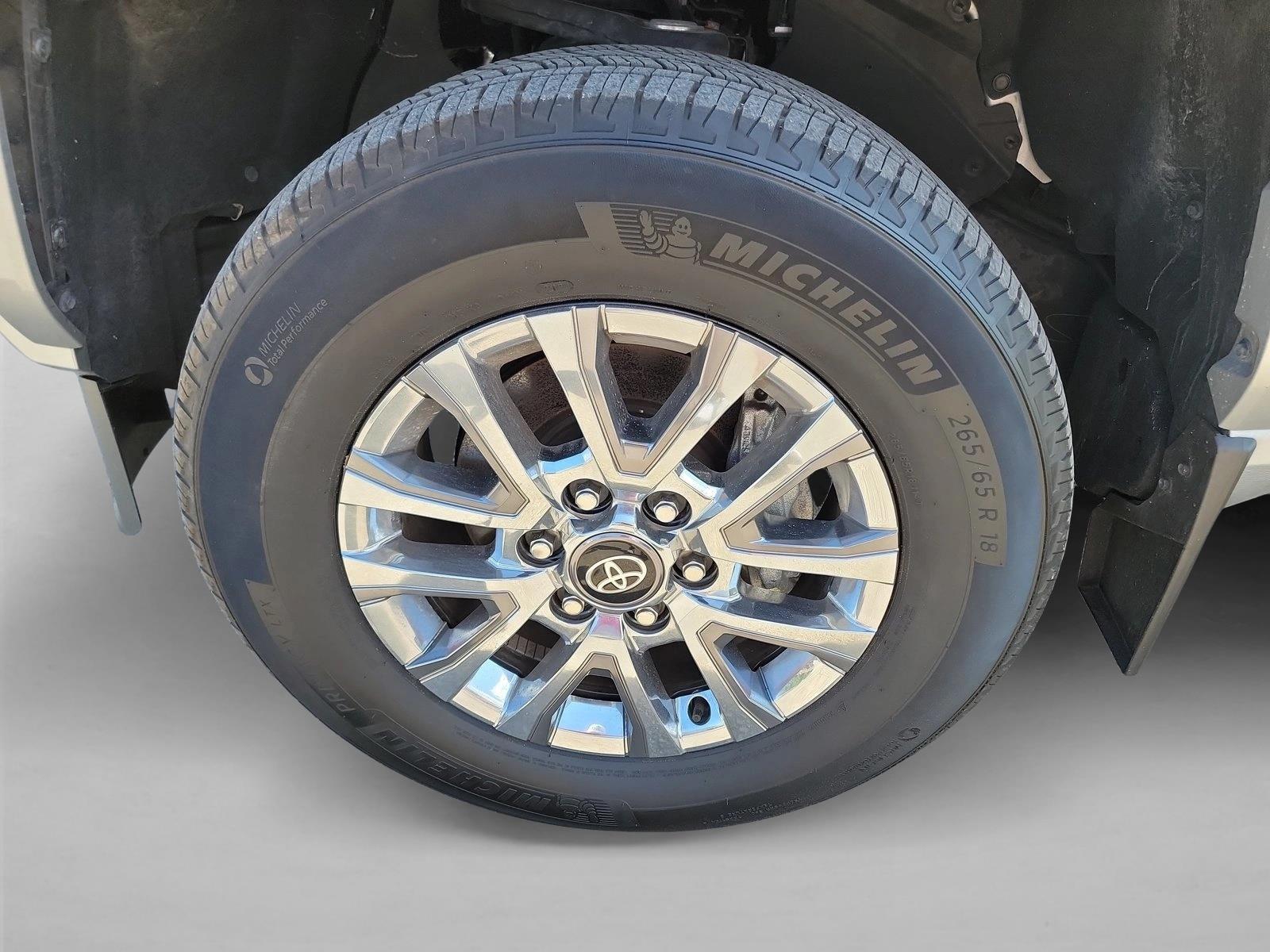2024 Toyota Tacoma Limited - Photo 9