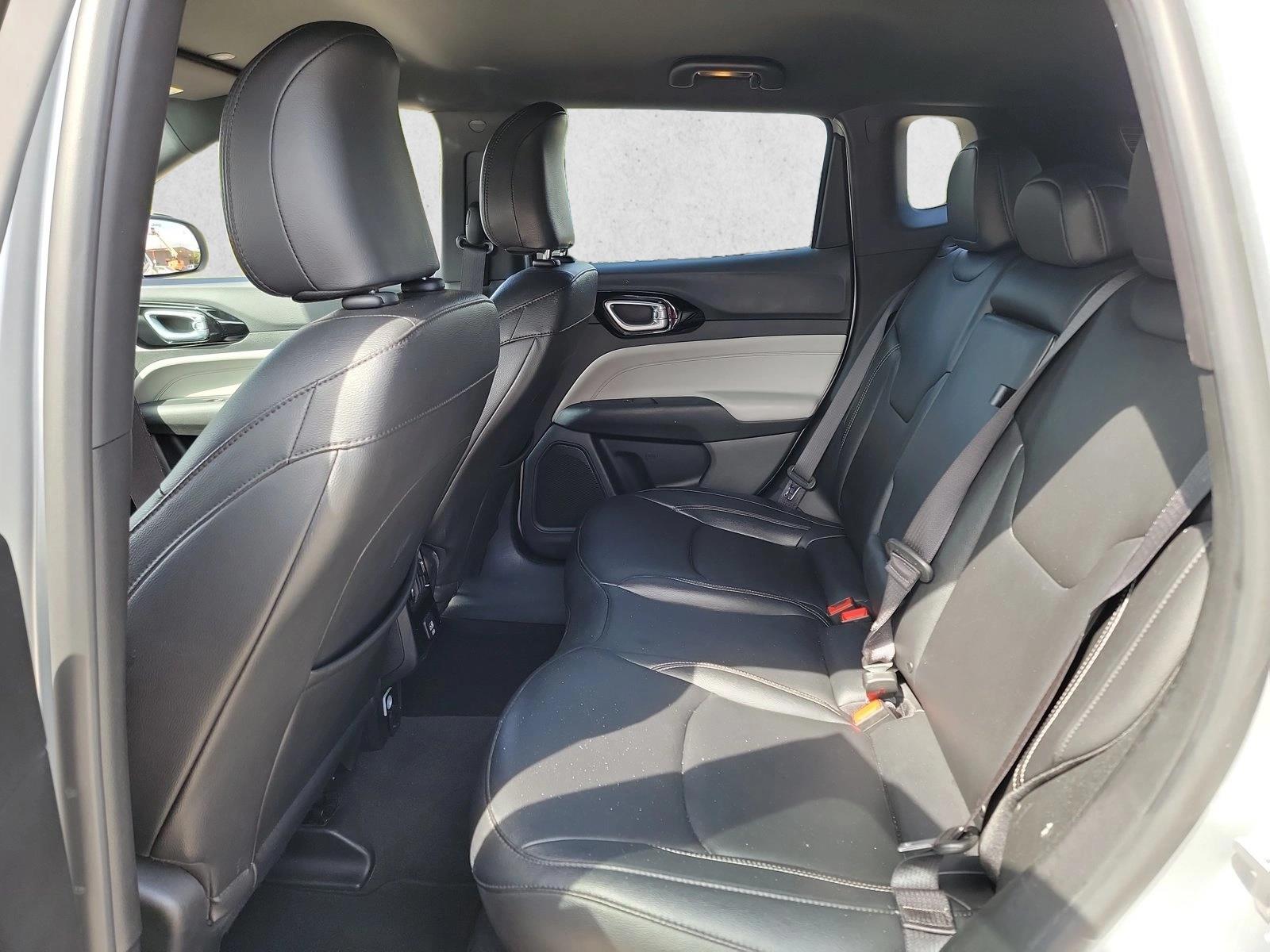 2025 Jeep Compass Limited - Photo 14