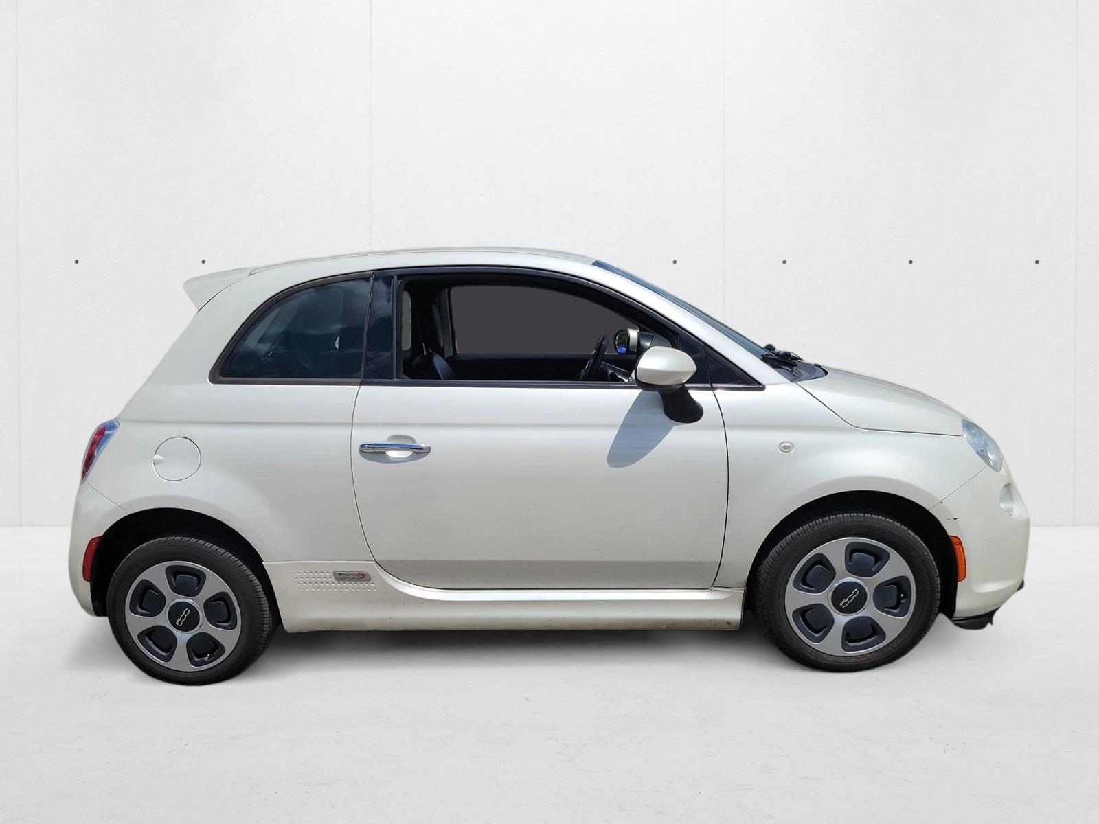 2014 Fiat 500e photo 3