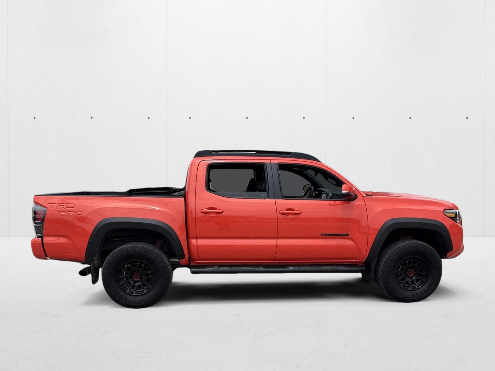 2023 Toyota Tacoma TRD Pro V6 photo 2